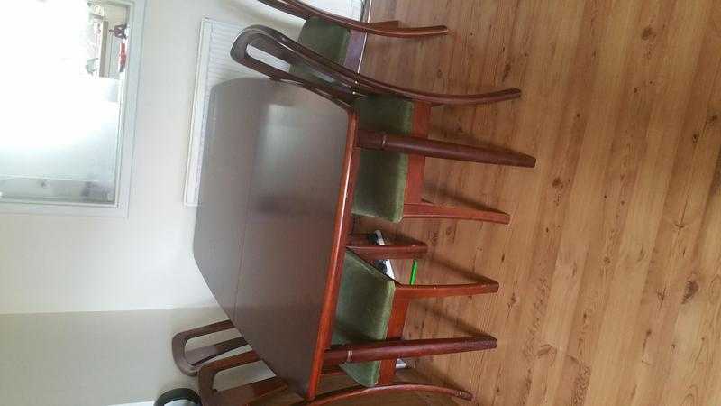 Dining Table and Chair Set