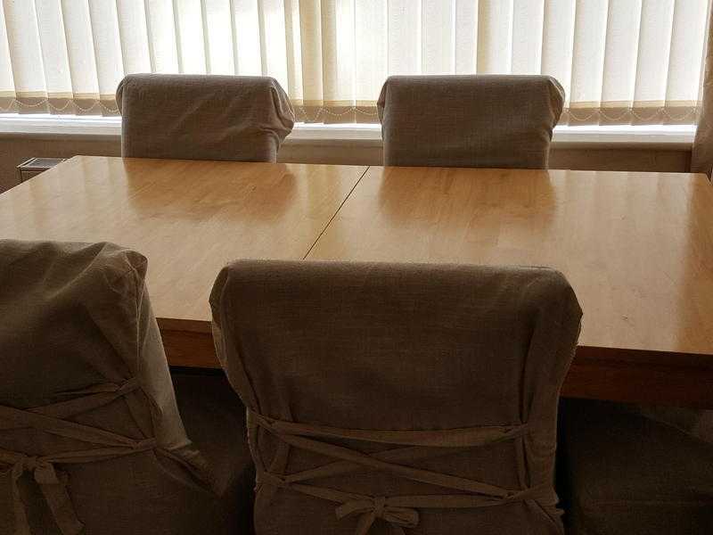 Dining Table and Chairs Set