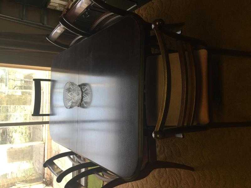 Dining Table, Chairs and Matching Wall unit good condition