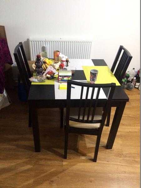 Dining table for 4-8 people with 4 chairs for sale