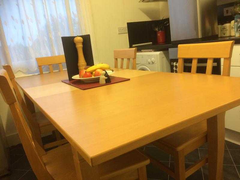 Dining table solid pine