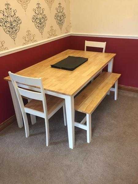 Dining table with 2 Benches and 2 Chairs