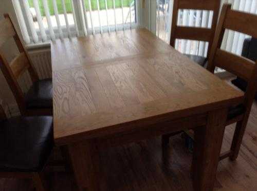 Dinning table