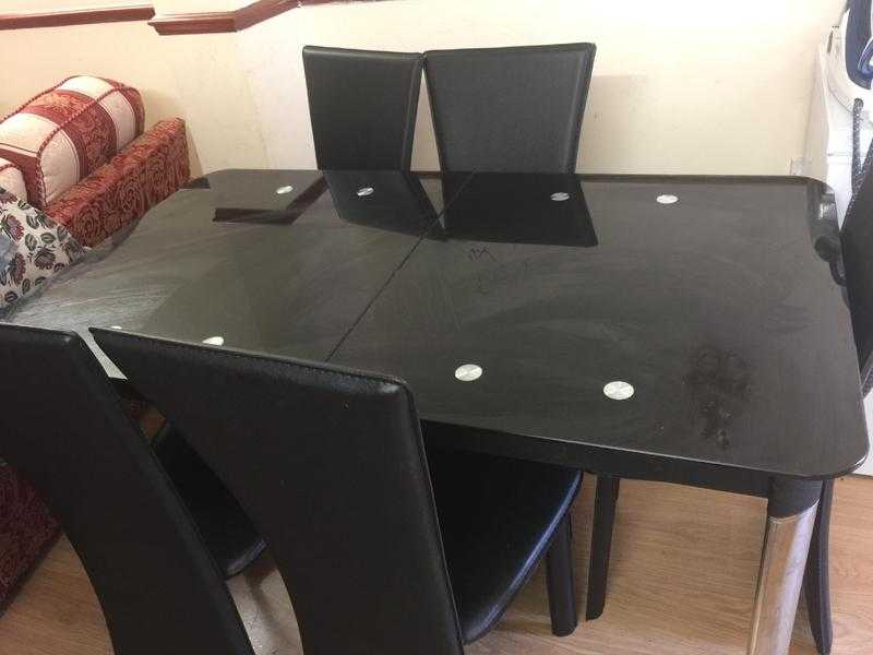 Dinning table