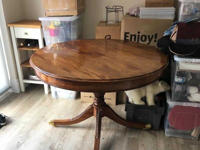 Dinning Table (Solid Mahogany)