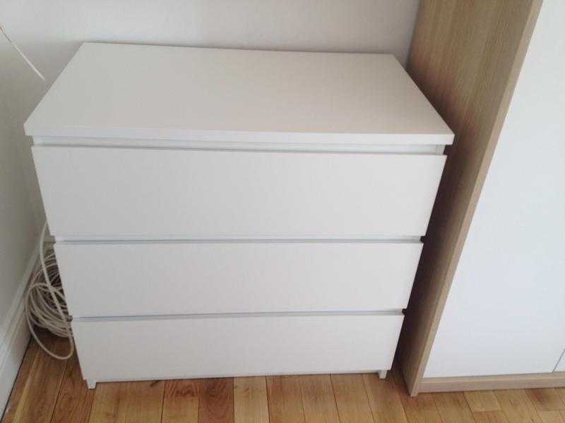 Discreet Ikea Chest of Drawers - 10 months old