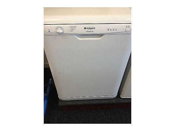 Dishwasher hotpoint freestanding with program039s