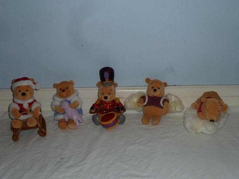 Disney Winnie the Pooh collectables