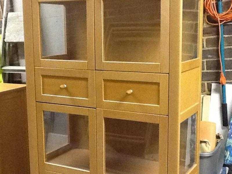 Display cabinet