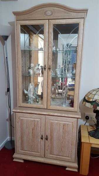 Display Cabinet