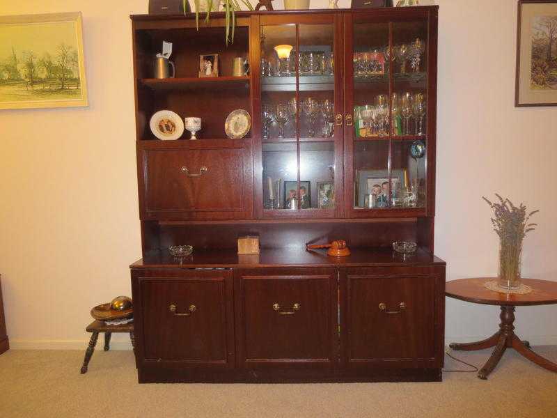 Display unit in a dark wood. Excellent condition