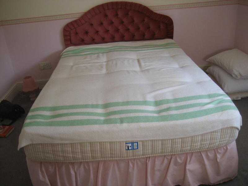 Double Bed