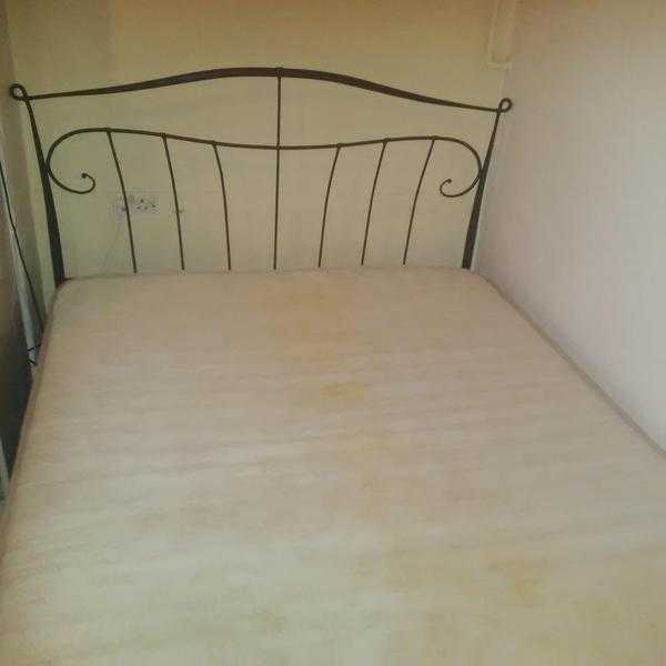 Double bed