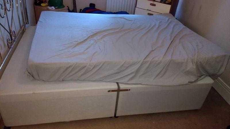 double bed and head board