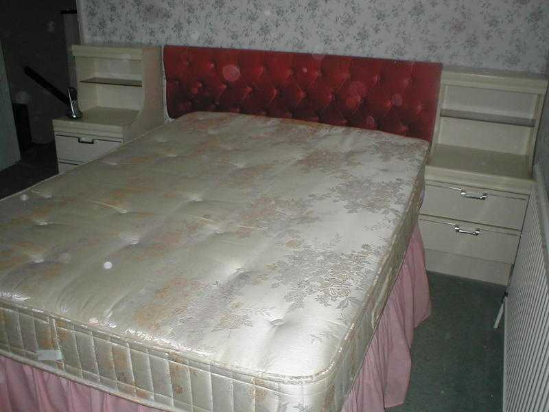 Double bed and headboard