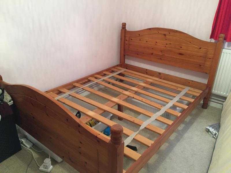 Double bed frame