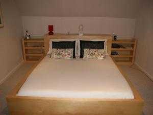 Double bed - King Koil   Quality bed -  very clean.  Orthapadic mattress.   Spine support