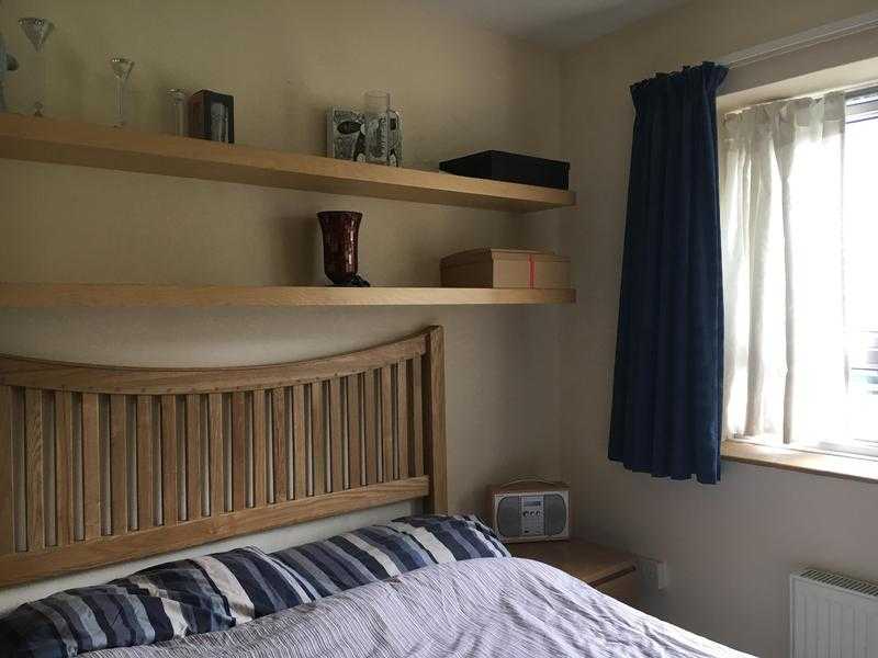 Double bedroom for rent located in SOUTHFIELDS (SW19)