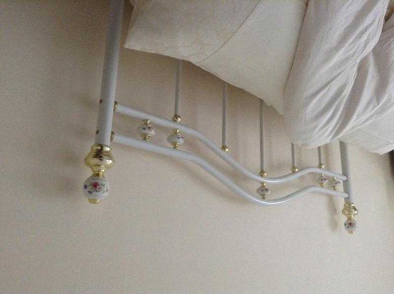 Double headboard