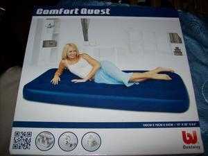 Double inflatable bed