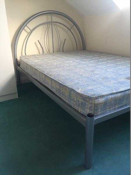 DOUBLE METAL BED WITH MATTRESS FOR 45