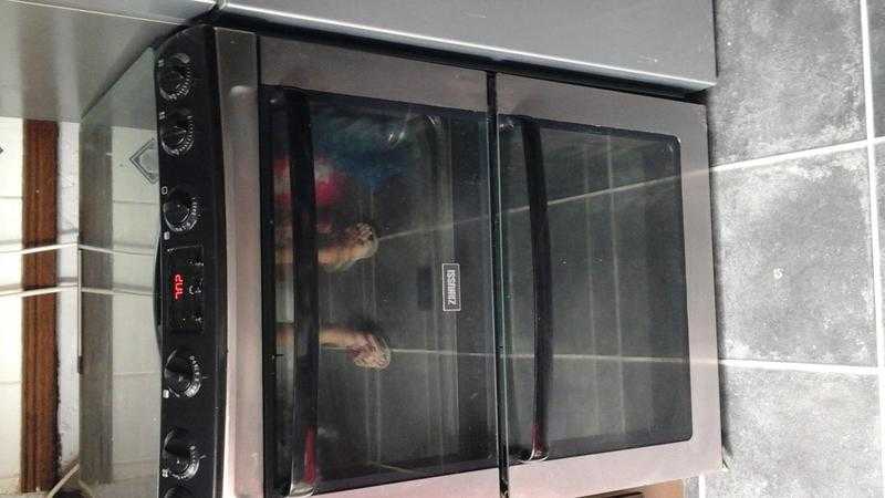 double oven gas cooker120.00 or nearest offer . buyer to collect.