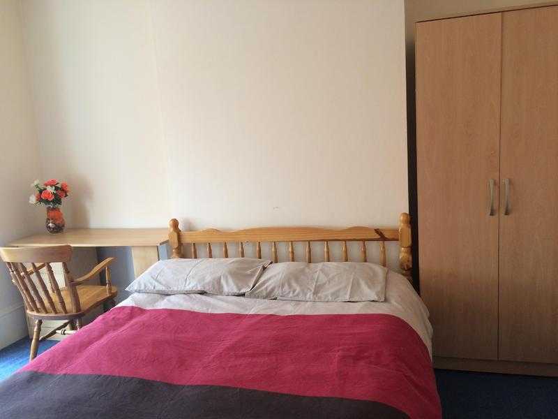 Double room in Eastbourne