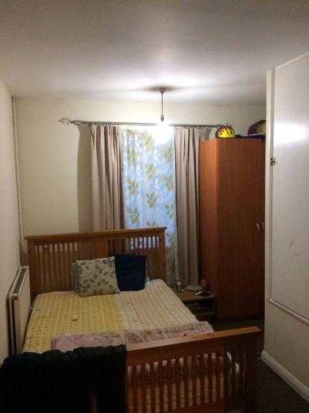 Double room to let