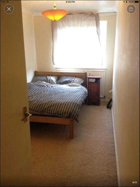 Double room to rent near Preston Park- Flexible availability