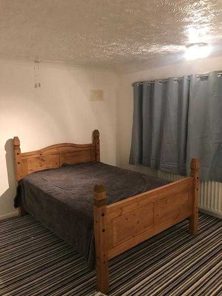 Double room to rent - warboys