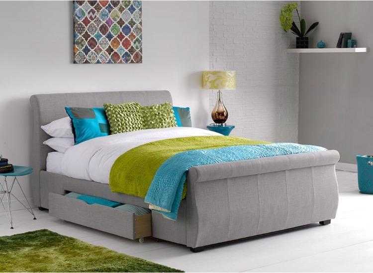 DREAMS DOUBLE BED