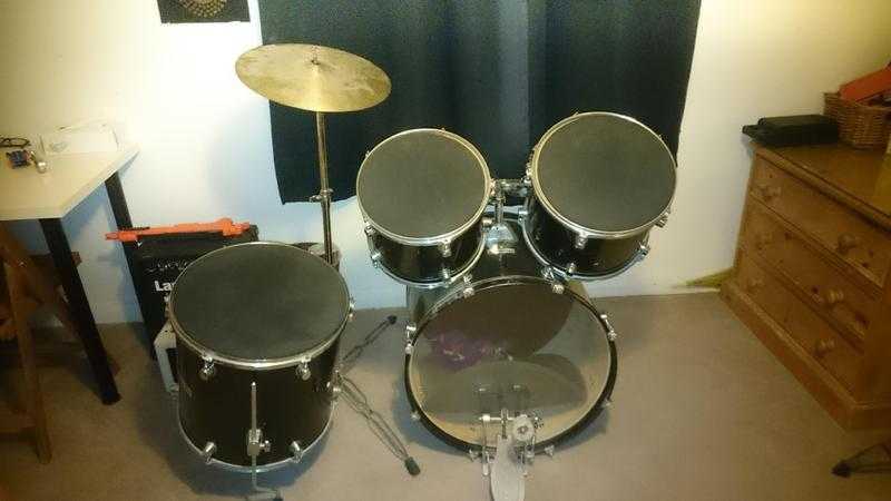 Drum kit