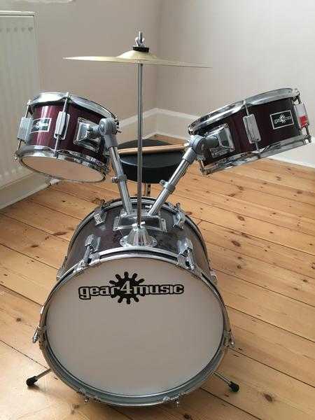 Drum Set Childs suit up to 6 six year old