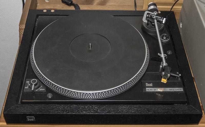 Dual CS505-2 turntable