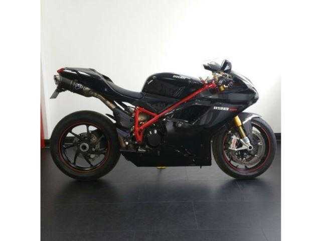 Ducati 1198 2011