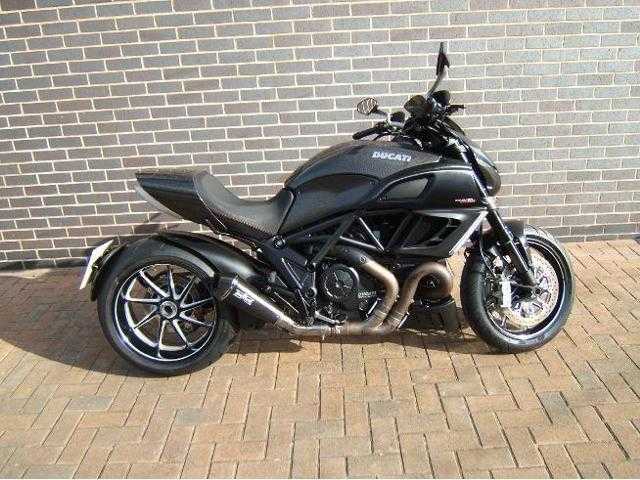 Ducati Diavel 2012