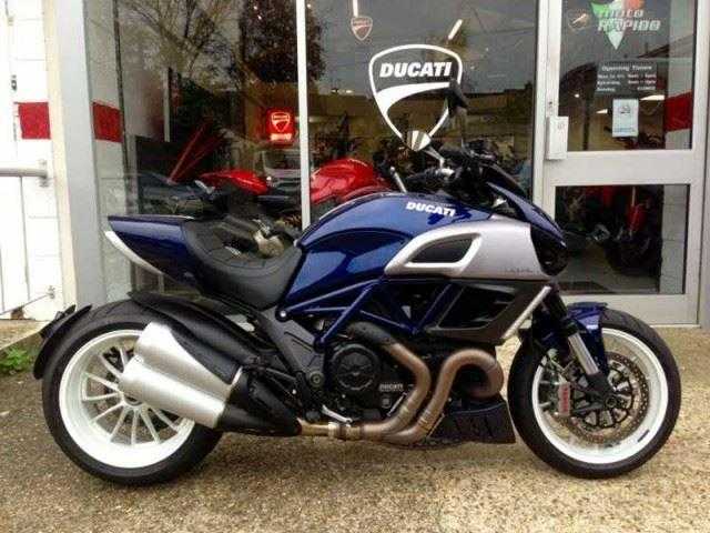 Ducati Diavel 2013