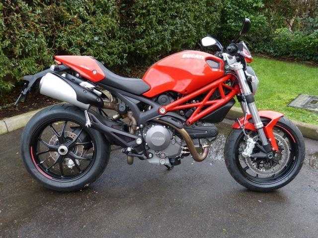 Ducati M796 2016