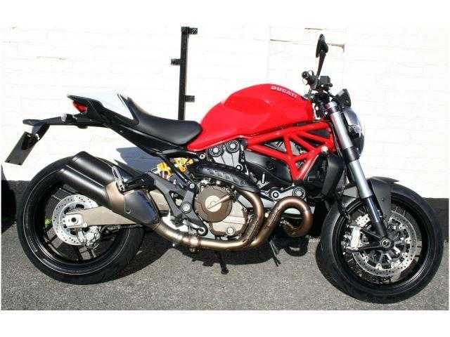 Ducati Monster 2015