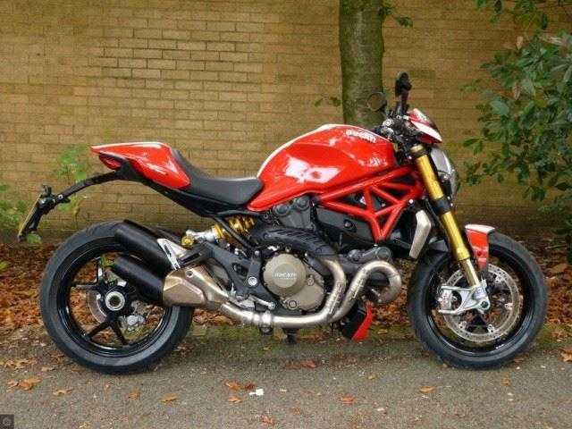 Ducati Monster 2015