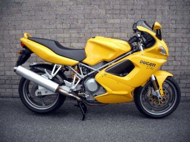 Ducati ST 2002