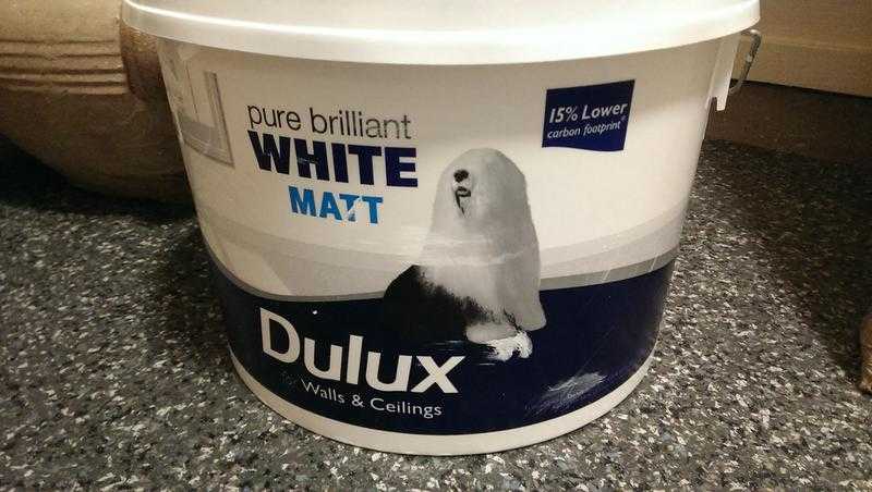 DULUX Pure Brilliant White Matt Emulsion 10L (34 full) New fresh