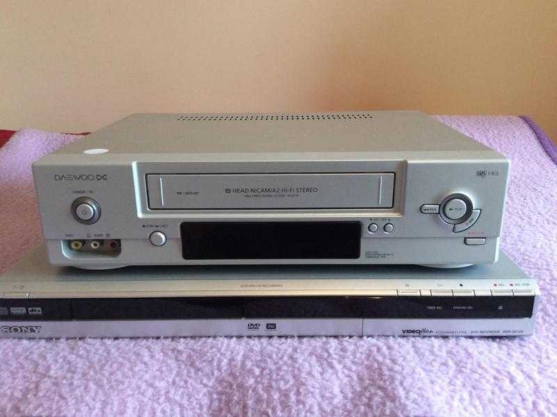 DVD and VHS recorder
