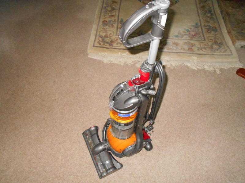 DYSON 25 BALL VACUUM CLEANER