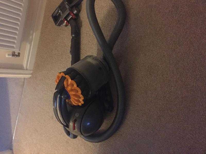 Dyson Ball Cylinder Vaccuum Cleaner