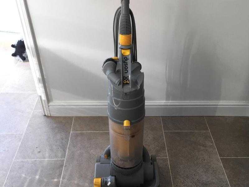 Dyson DC04