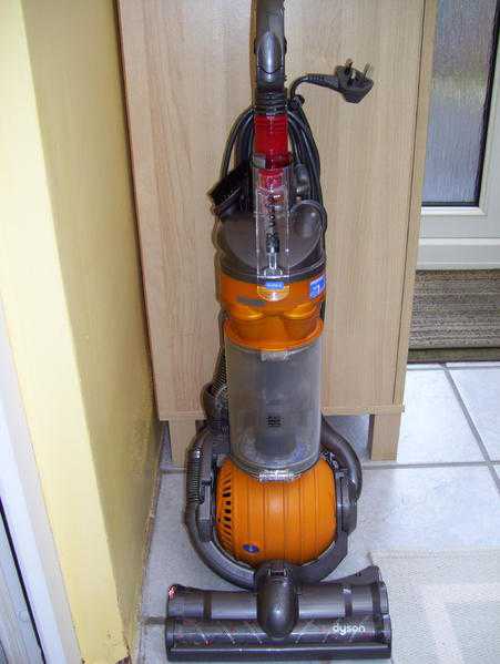 Dyson DC24