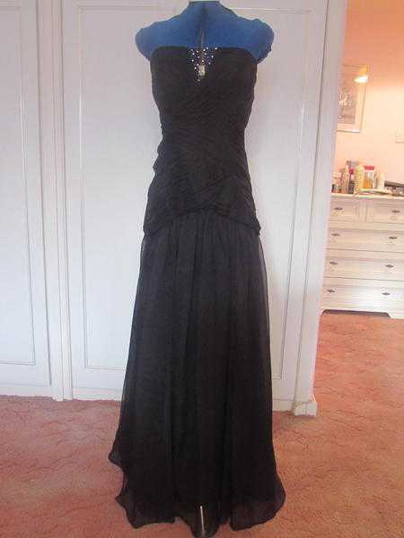 E-dressit Black silk fully lined promevening gown size 12 BNWT