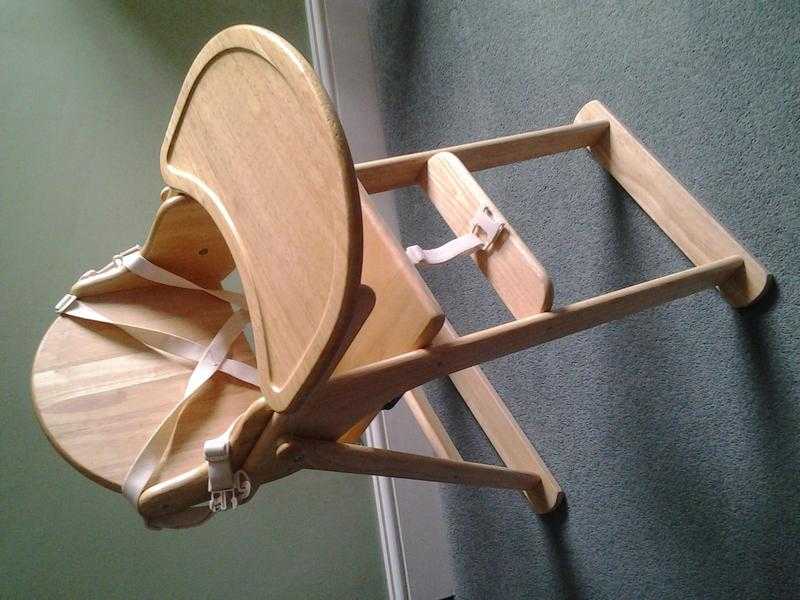 East Coast Wooden Highchair