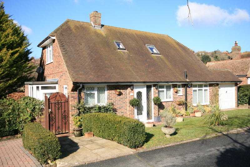 East Dean- Detached Chalet Residence